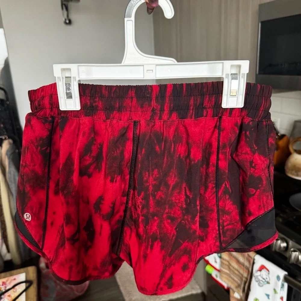 Lululemon Hotty Hot II 2.5